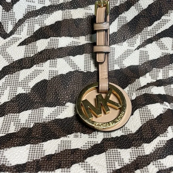 Michael Kors Large Vanilla Tiger Jet Set Multifunction Tote Bag Saffiano Leather